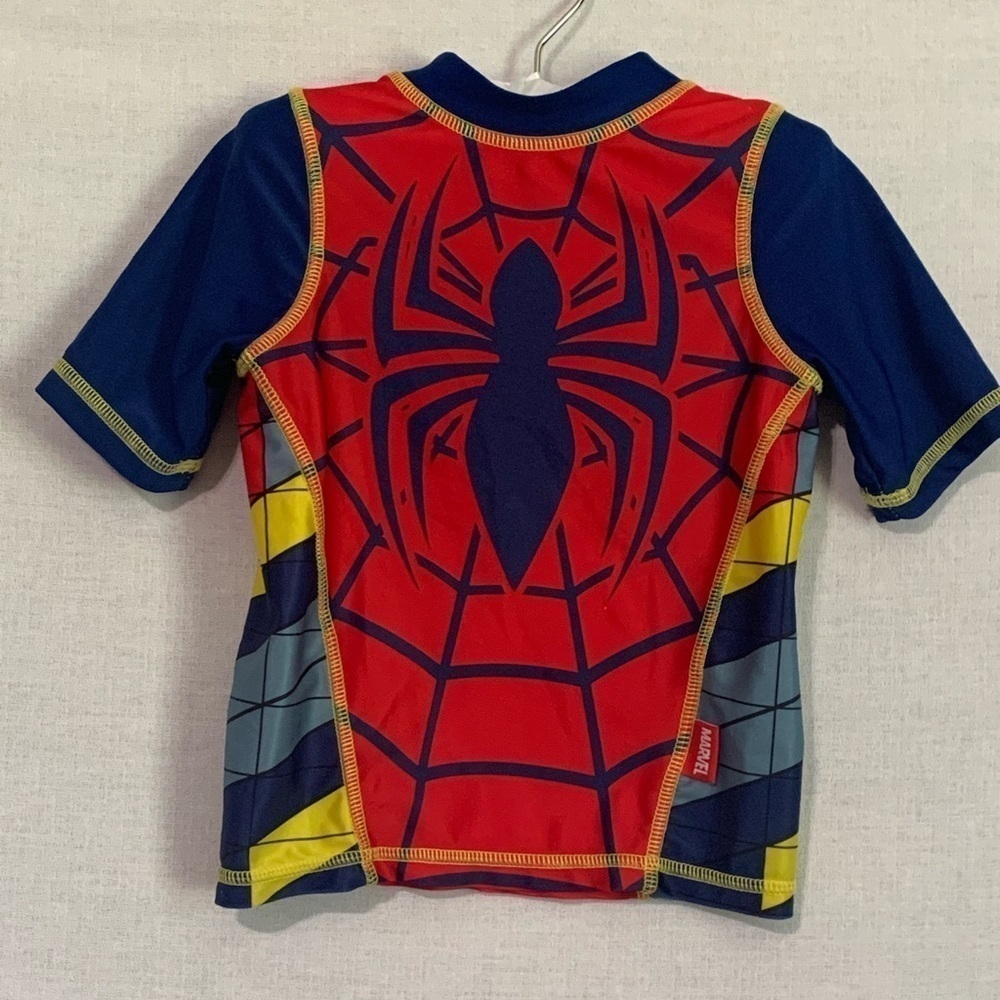 Spiderman SWIM SET Size 2 Toddler 2-Pieces Swim Trunks & Rash Guard